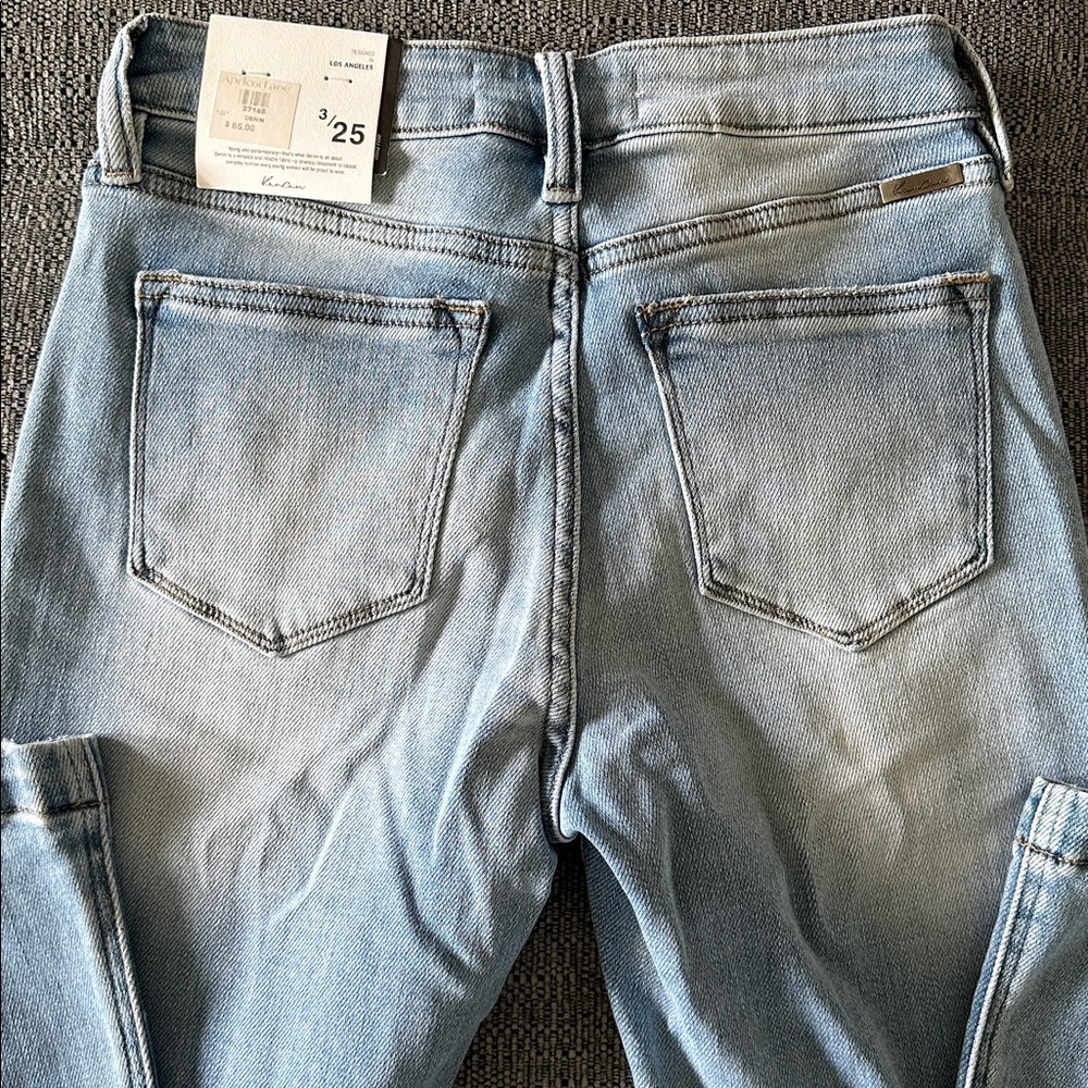 BNWT KanCan Light Blue Distressed Jeans - Picture 9 of 10